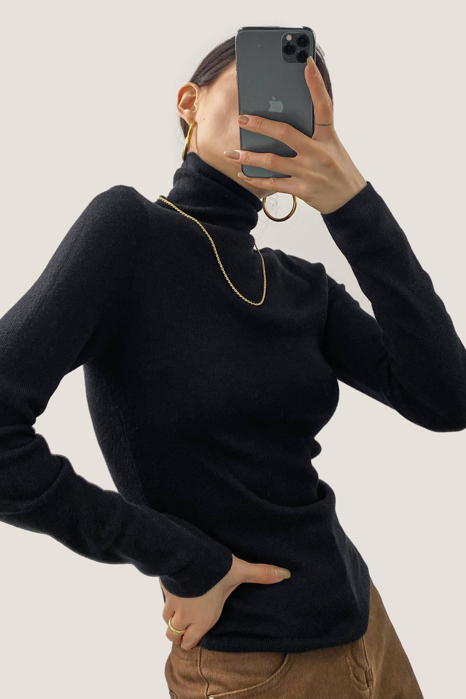 Black Basic Wool-Blend Turtleneck Sweater - Image 5