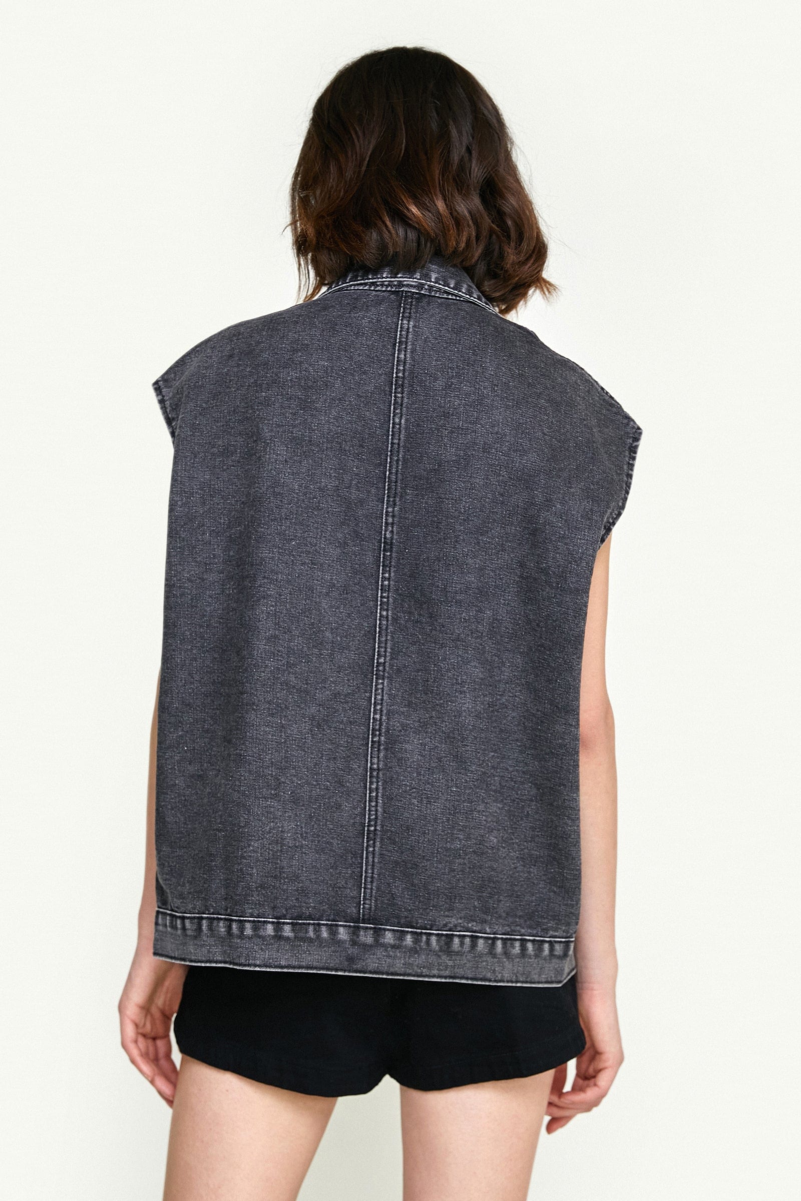 Black Collared Flap Pocket Button Front Denim Vest - Image 3
