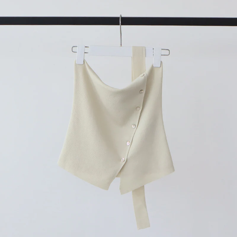 Cotton & Linen Halter Top With Decor Pockets - Image 3