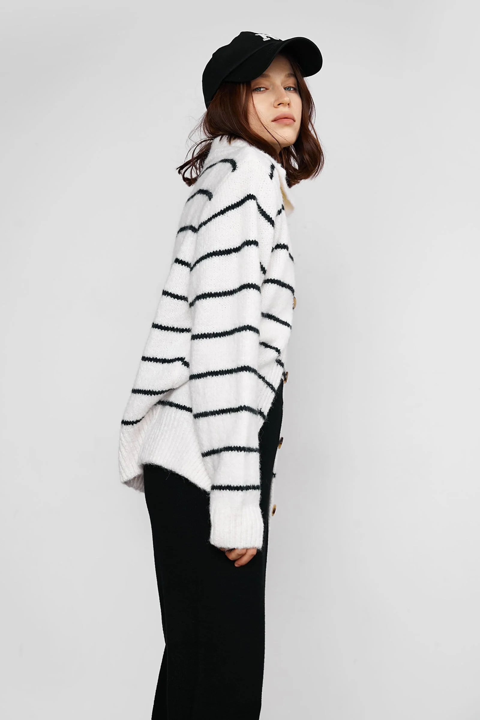 Darell White Pinstrip Cardigan - Image 4
