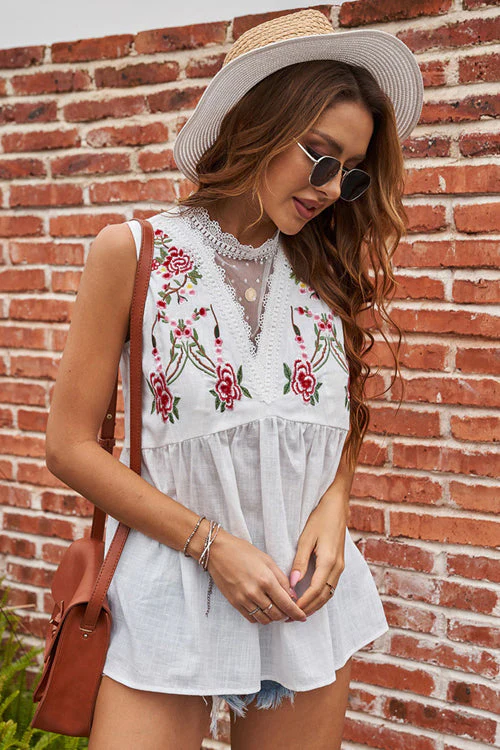 Daydream Lace Up Floral Embroidered Top - Image 6