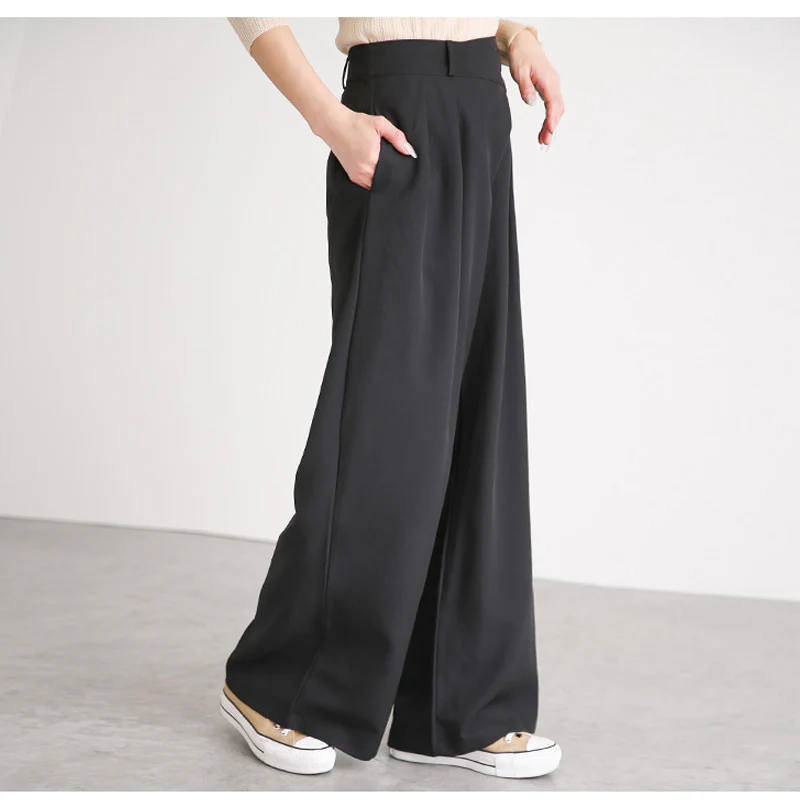 High-Waisted Wide-Leg Pants With Belted Detail - Image 2