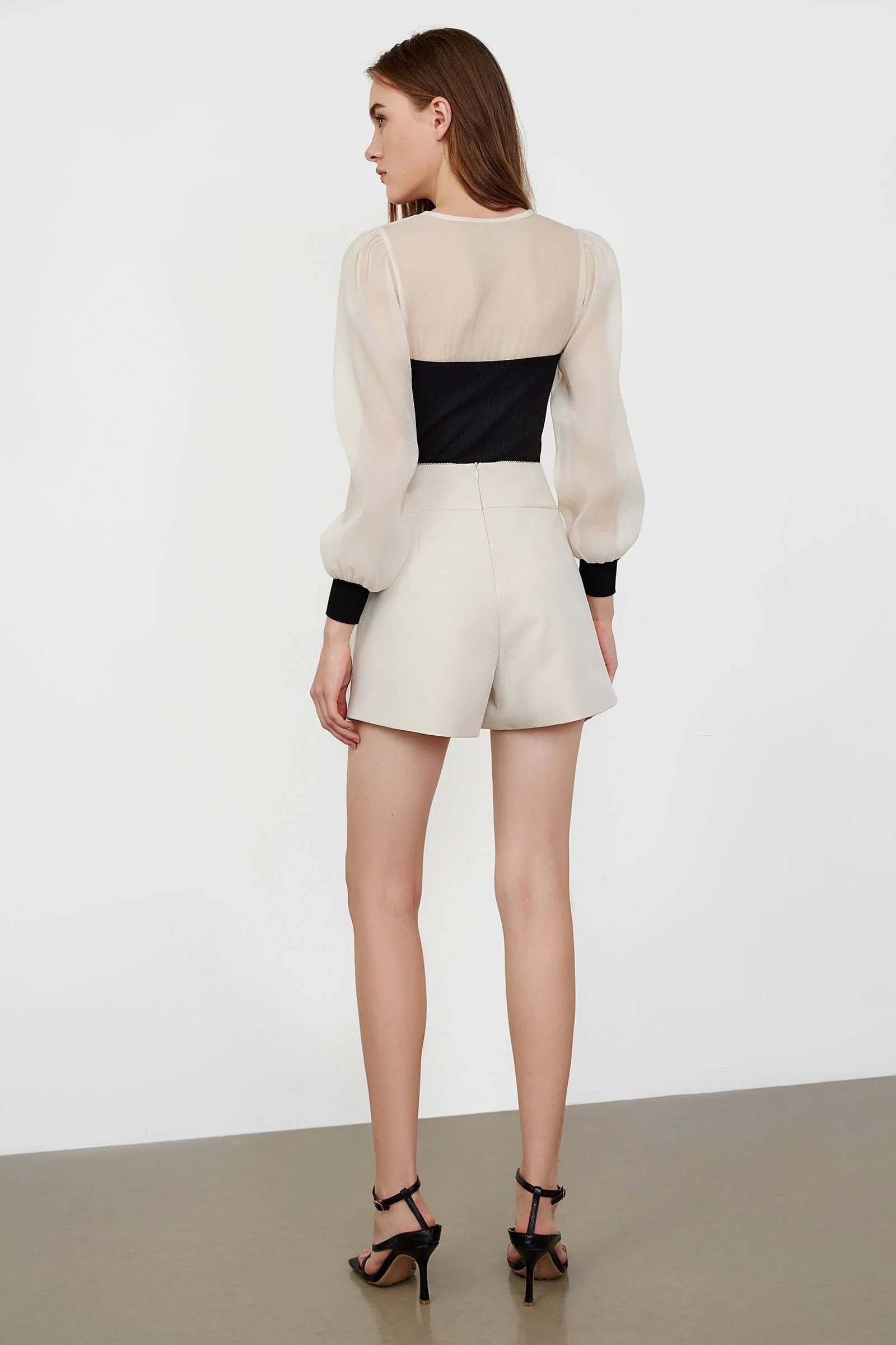 Nechama Beige Nautical Short Pants - Image 5