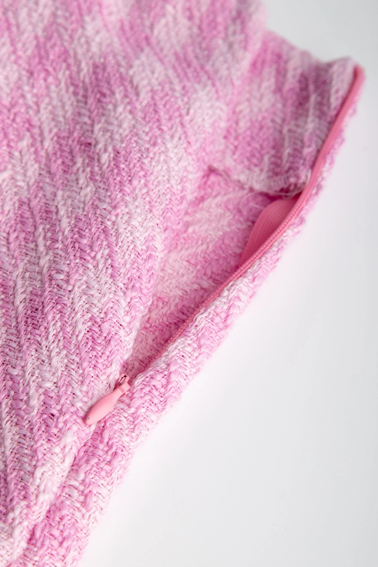 Pink Houndstooth Button Detail Split Hem Mini Skirt - Image 9