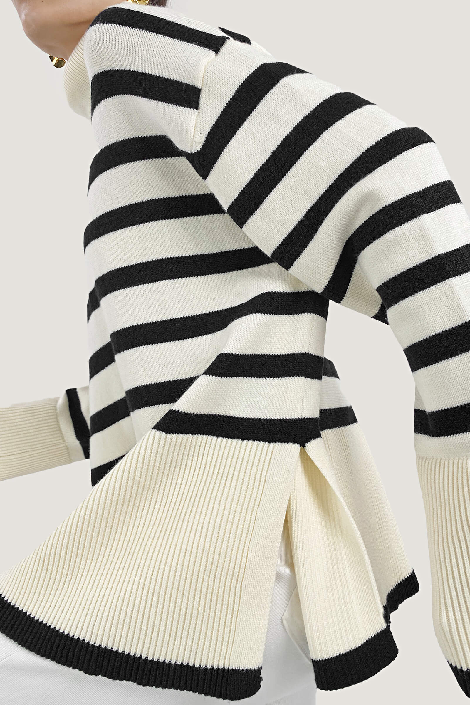 White Roll Neck Striped Ribbed Pullover Sweater - Image 9