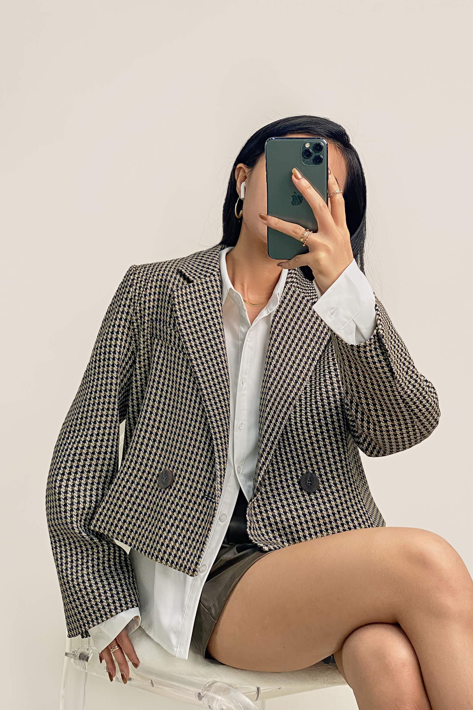 Sienna Double-Breasted Houndstooth Cropped Blazer - Image 5