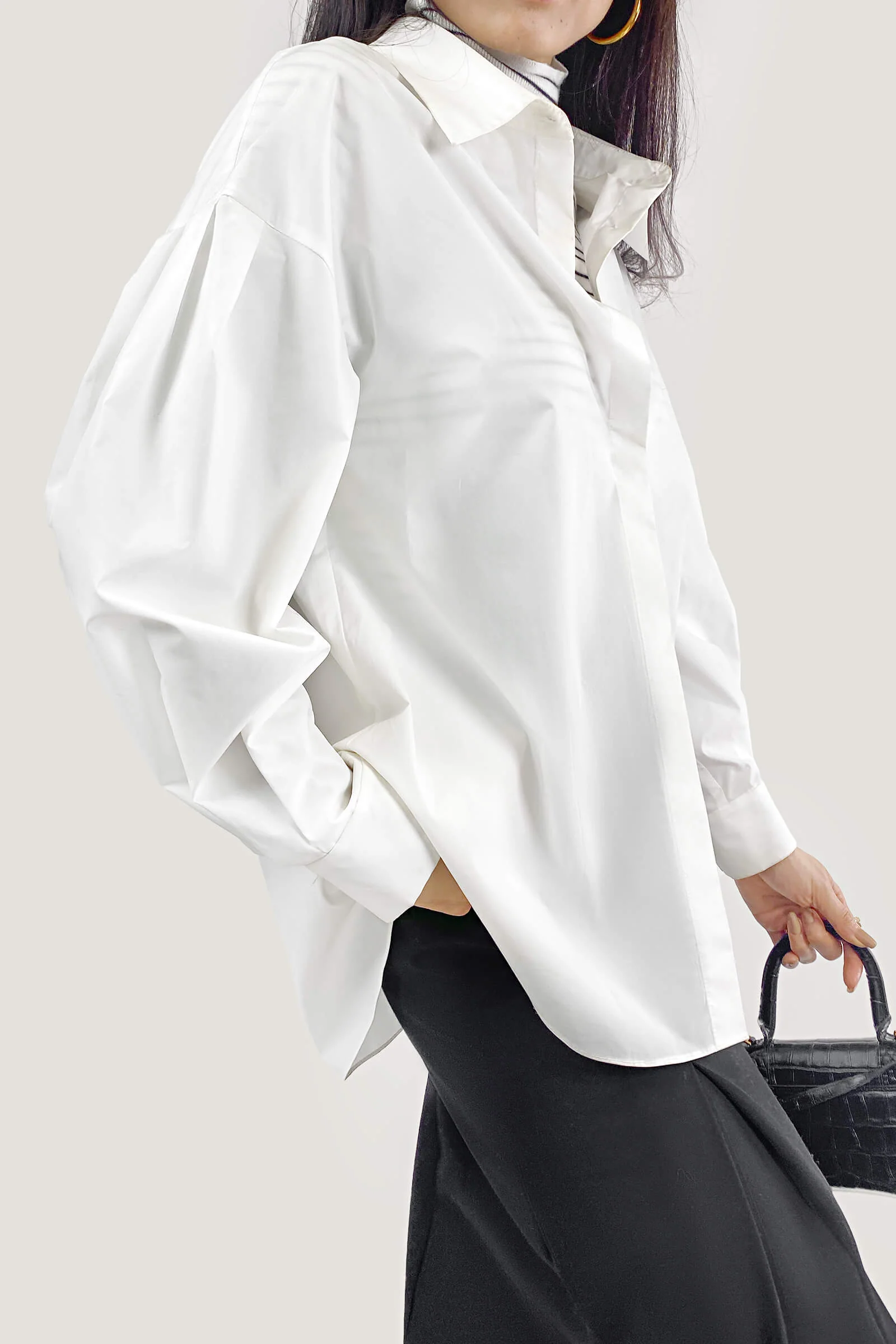 White Button-Up Lantern Sleeve Shirt - Image 6