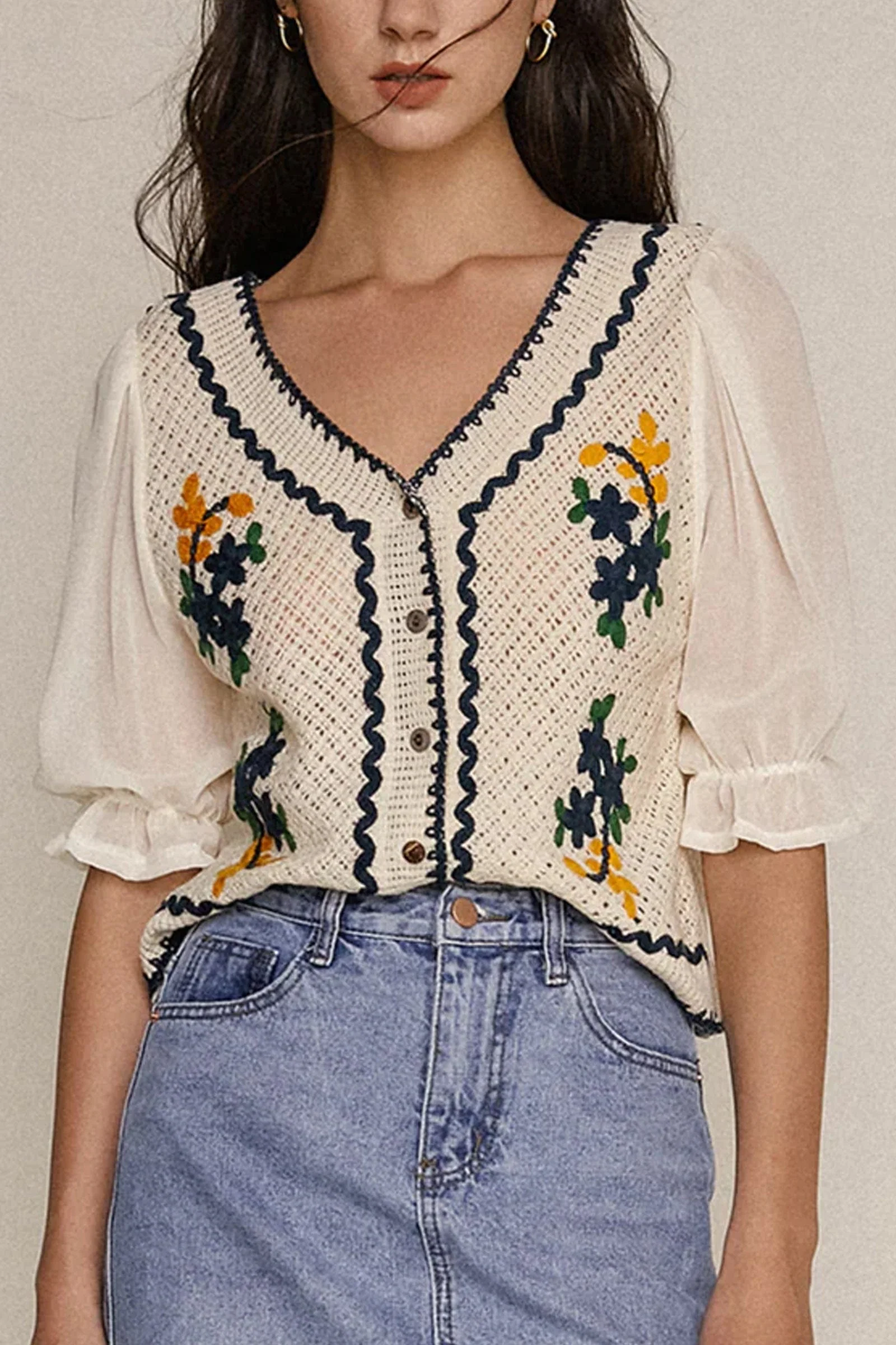 White Floral Embroidery Contrast Trim Cardigan - Image 7