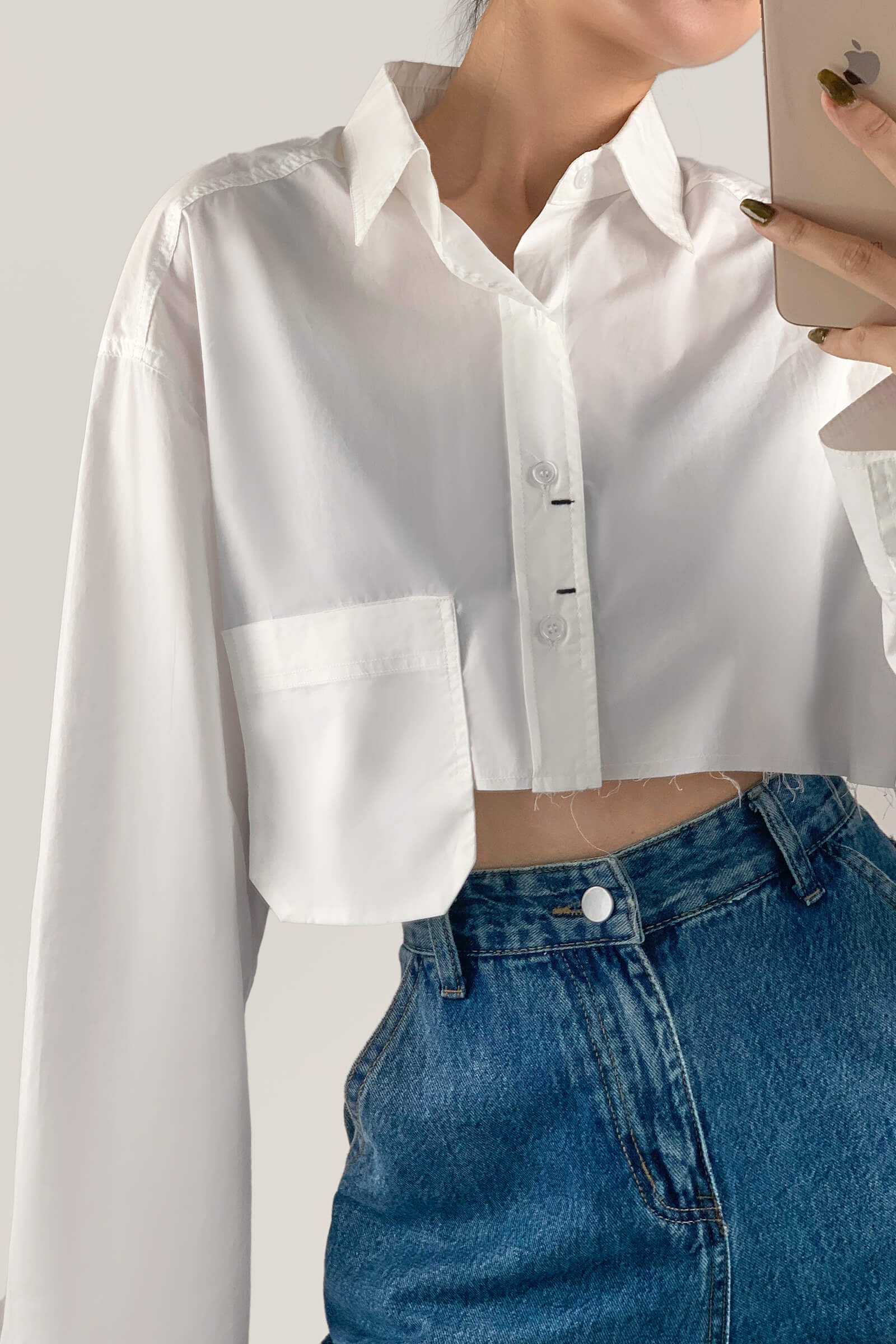 White Pocket Detail Cropped Shirt - Image 10